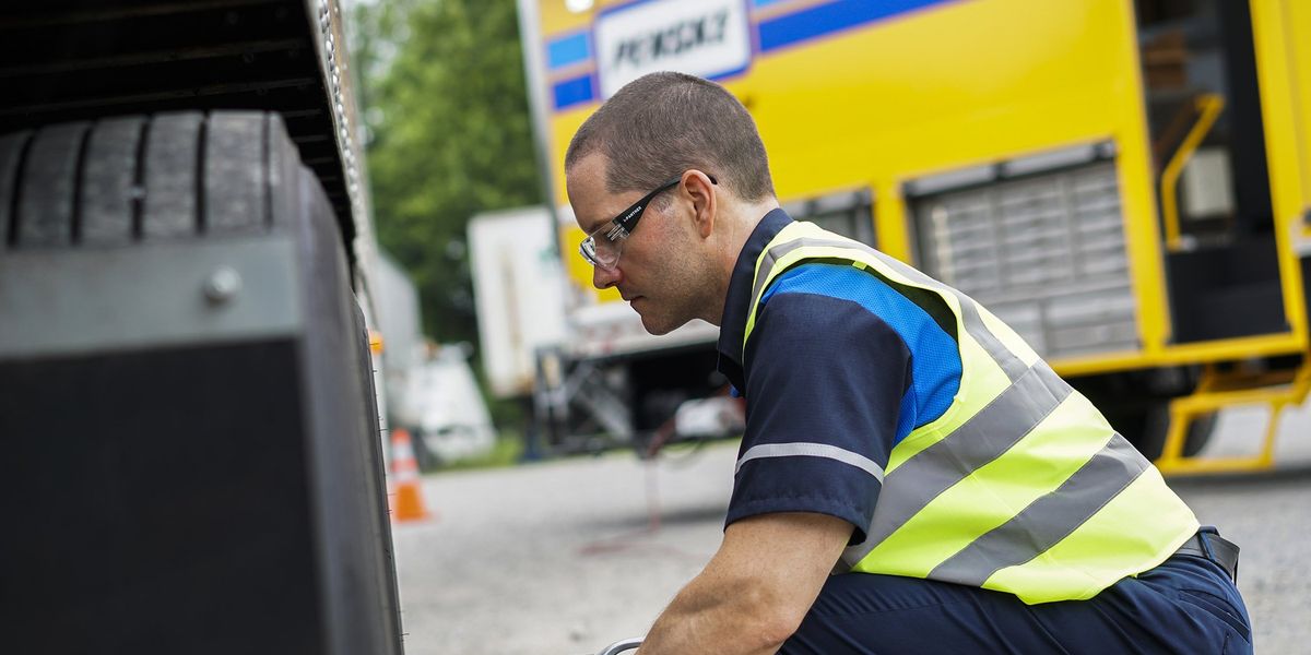 How To Increase Uptime With Mobile Maintenance Penske Truck Leasing how-to-increase-uptime-with-mobile-maintenance-penske-truck-leasing