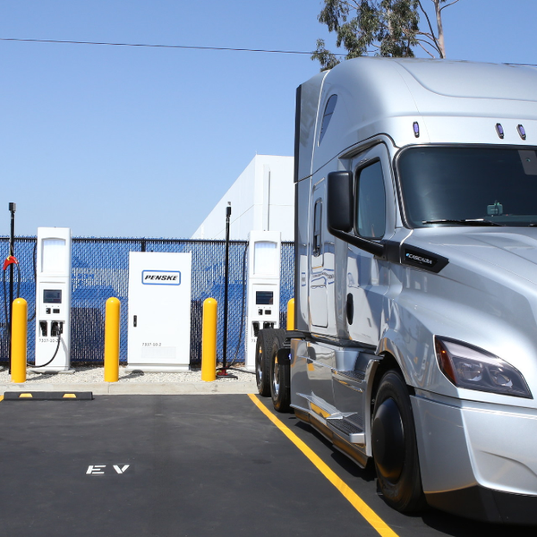 Penske Expert to Discuss EV Truck Efforts at Fleet Forward Conference