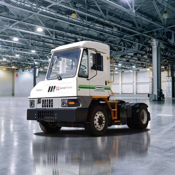 Penske Truck Leasing is the first truck leasing company to utilize the Kalmar Ottawa production T2 EV electric terminal tractor.